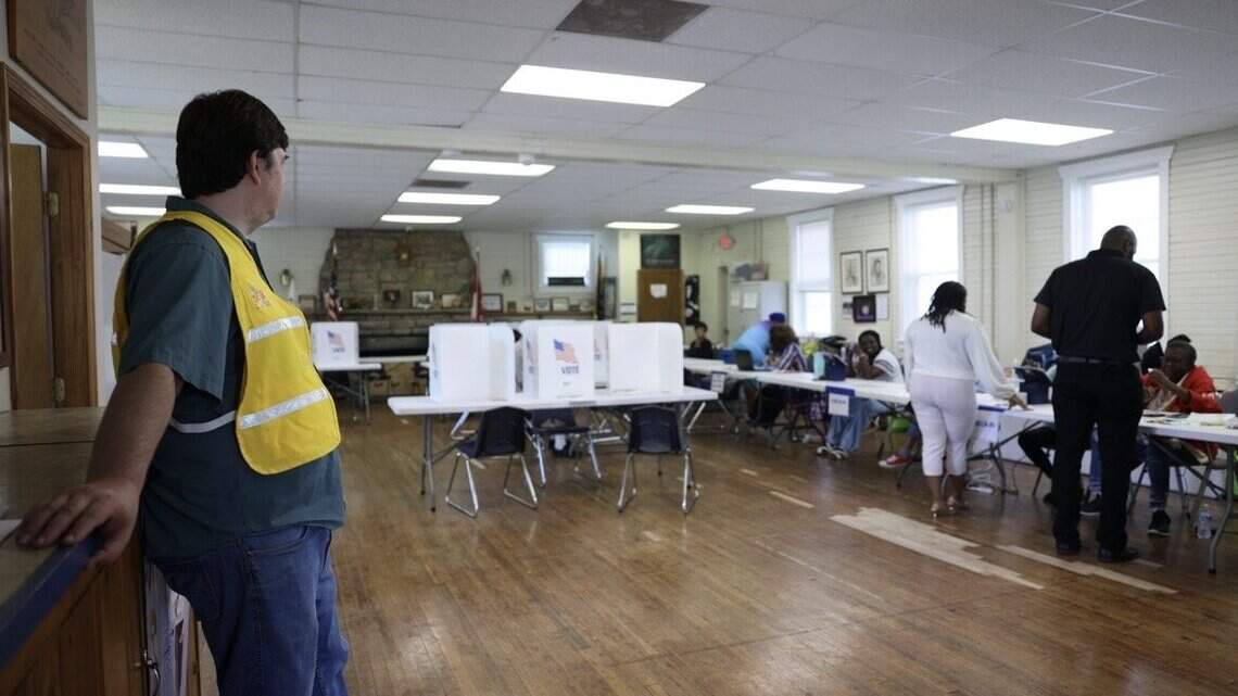 Court ruling leaves Missouri officials unsure which congressional maps to use now