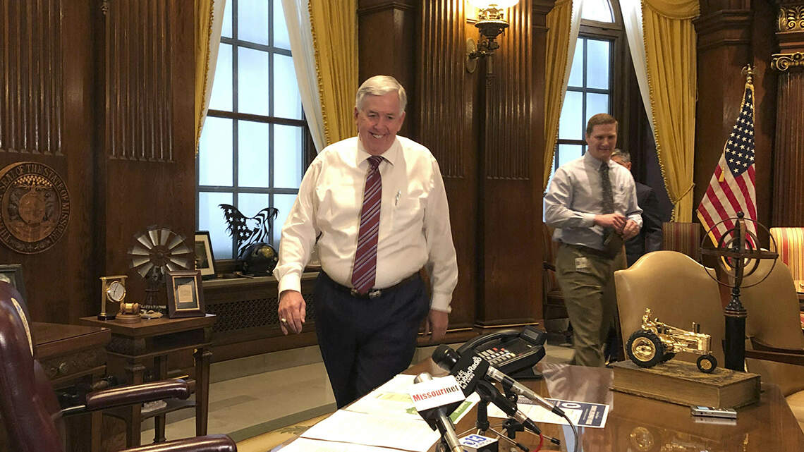 Governor will still withhold records from public, despite letter from attorney general
