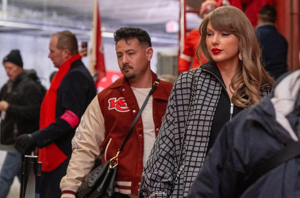 Taylor Swift arrives for the Kansas City Chiefs game against the Houston Texans before the AFC Divisional Round playoff game on Saturday, Jan. 18, 2025, at GEHA Field at Arrowhead Stadium.