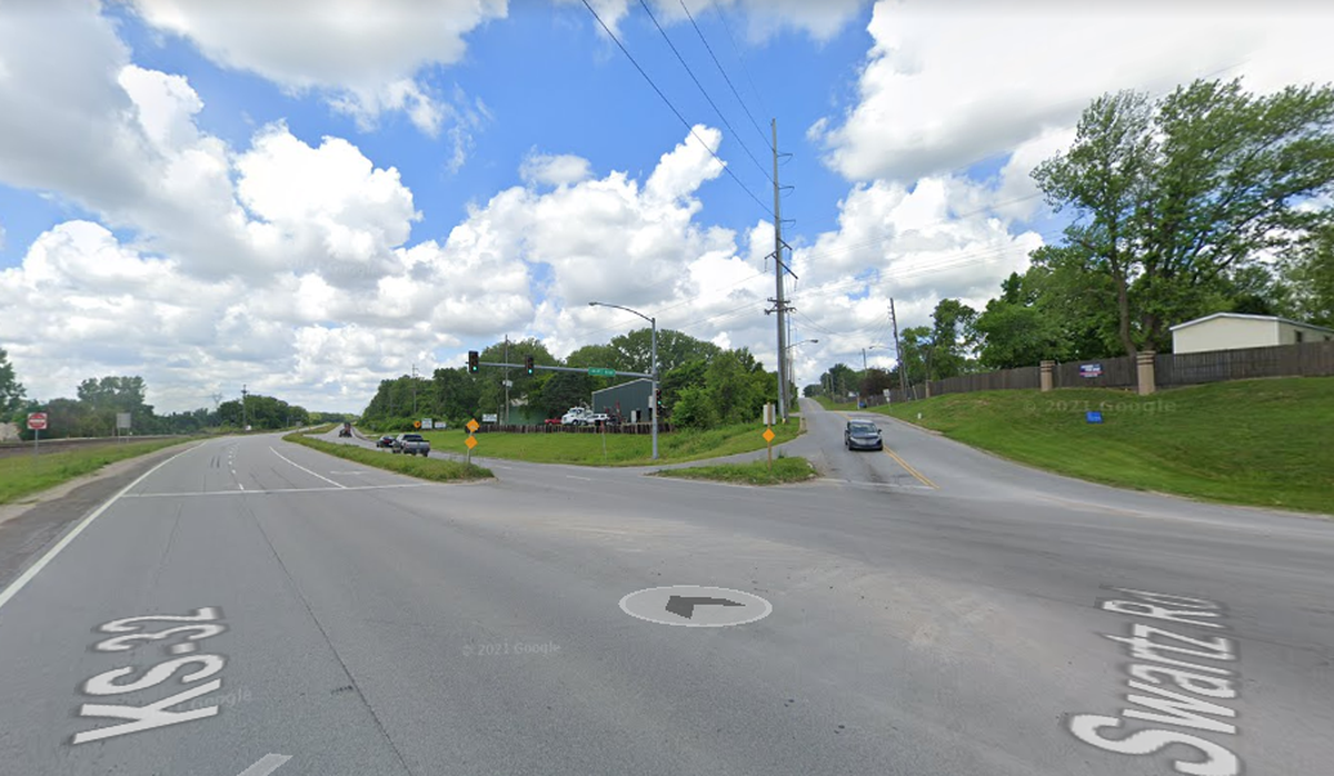 Kansas City, Kansas police are investigating a fatal crash that occurred Friday evening near the intersection of Kaw Drive and Swartz Road.
