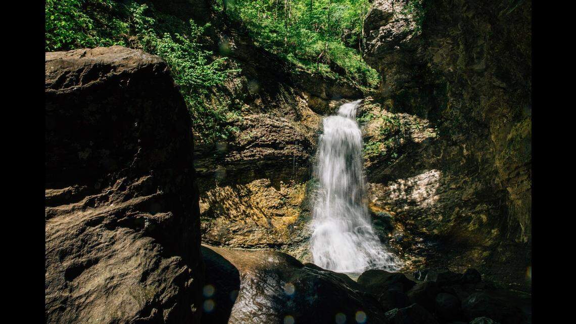 A Missouri teenager fell and died during a hiking trip at Buffalo National River in Arkansas, according to the National Park Service.