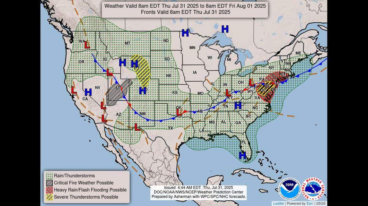 Fall-like weather moves into Kansas City Thursday with highs near 78 degrees, according to the National Weather Service. Cooler temps and lower humidity will stick around through the weekend.