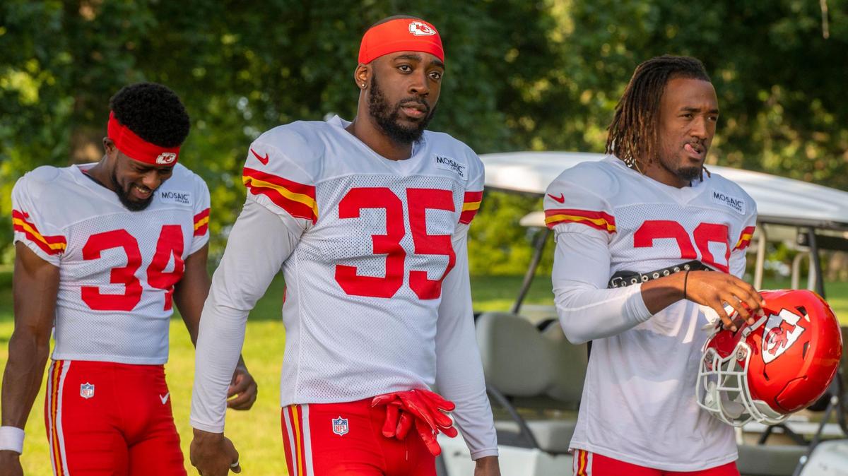 Kansas City Chiefs cornerback Jaylen Watson (35) walks down to the field with other teammates for the first padded practice of Chiefs training camp on Monday, Aug. 1, 2022, in St. Joseph.