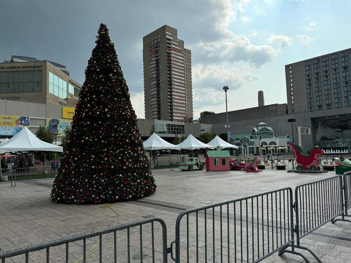 The scene at Crown Center on Thursday.