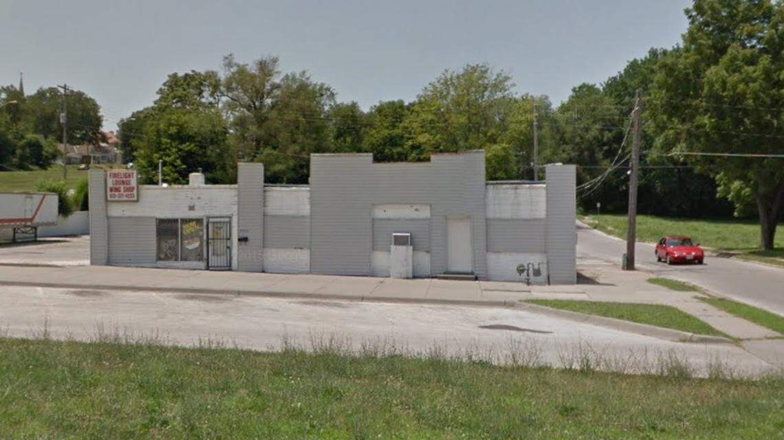 Kansas City, Kan., police were called about 1:30 a.m. Saturday to the Firelight Lounge at 2046 N 18th St. to investigate a fatal shooting. The victim was identified as Michael L. Williams Jr., 35, of Kansas City. This Google Maps Street View is from July 2011.