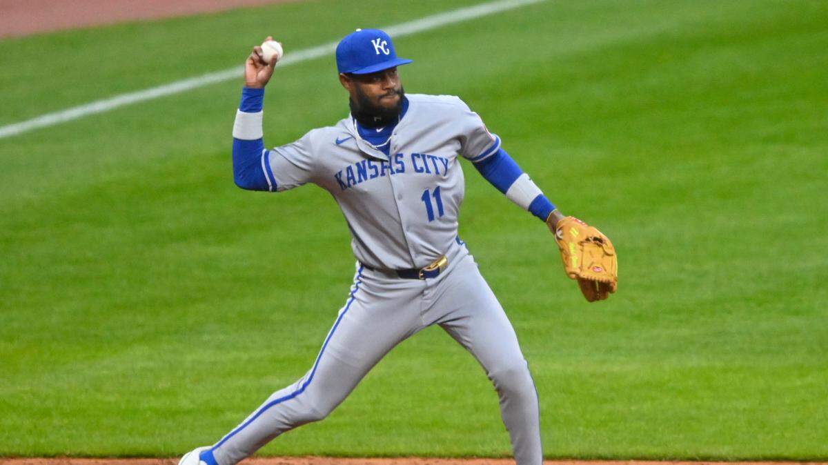 Kansas City Royals third baseman Maikel Garcia (11) throws to second base in the sixth inning against the Cleveland Guardians at Progressive Field on April 12, 2025.