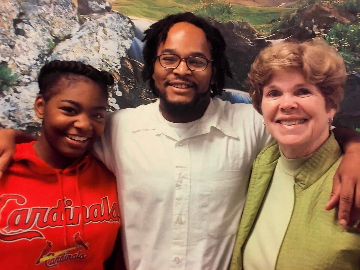 Khorry Ramey, Kevin Johnson and Pam Stanfield are shown in an undated photo. Johnson was executed by the state of Missouri on Nov. 29, 2022.