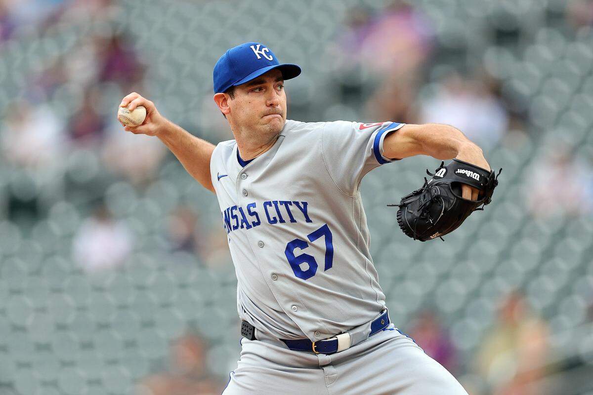 Kansas City’s Seth Lugo delivers a pitch against the Minnesota Twins during the first inning of a game at Target Field in Minneapolis on Thursday, June 4, 2026.