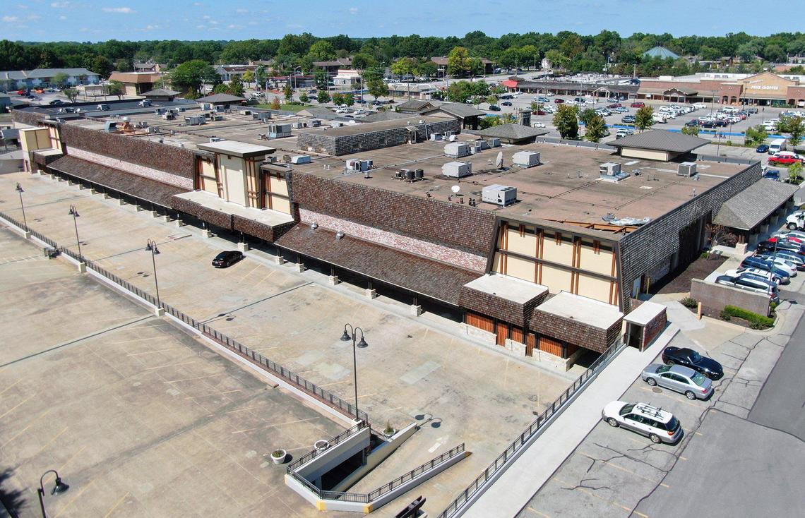 EPC Real Estate Group planned to build an apartment complex featuring 200 units for active adults above the parking structure (seen here) and along 95th Terrace near Mission Road. The site is at Ranch Mart South shopping center in Overland Park.