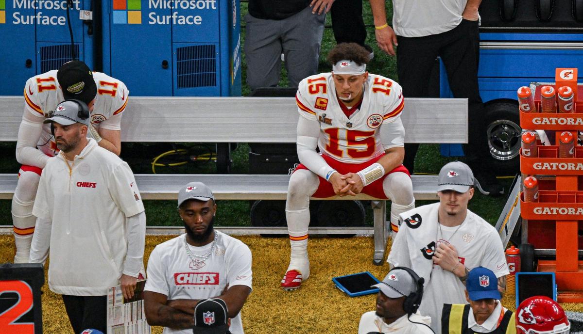 Kansas City Chiefs quarterback Patrick Mahomes (15) sits on the bench after throwing a second interception in the second quarter against the Philadelphia Eagles during Super Bowl LIX on Sunday, Feb. 9, 2025, in New Orleans.