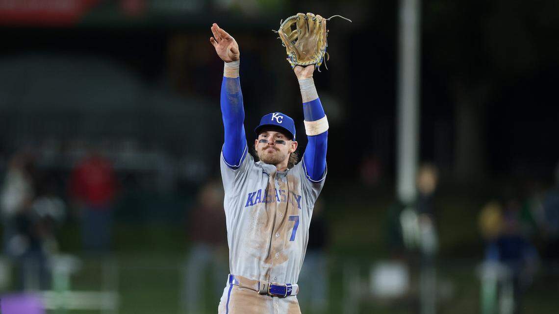 Royals extend win streak to 4 games behind Bobby Witt Jr.’s late-inning heroics