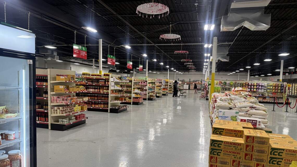 Kansas City’s newest Asian store opens in longtime grocery spot