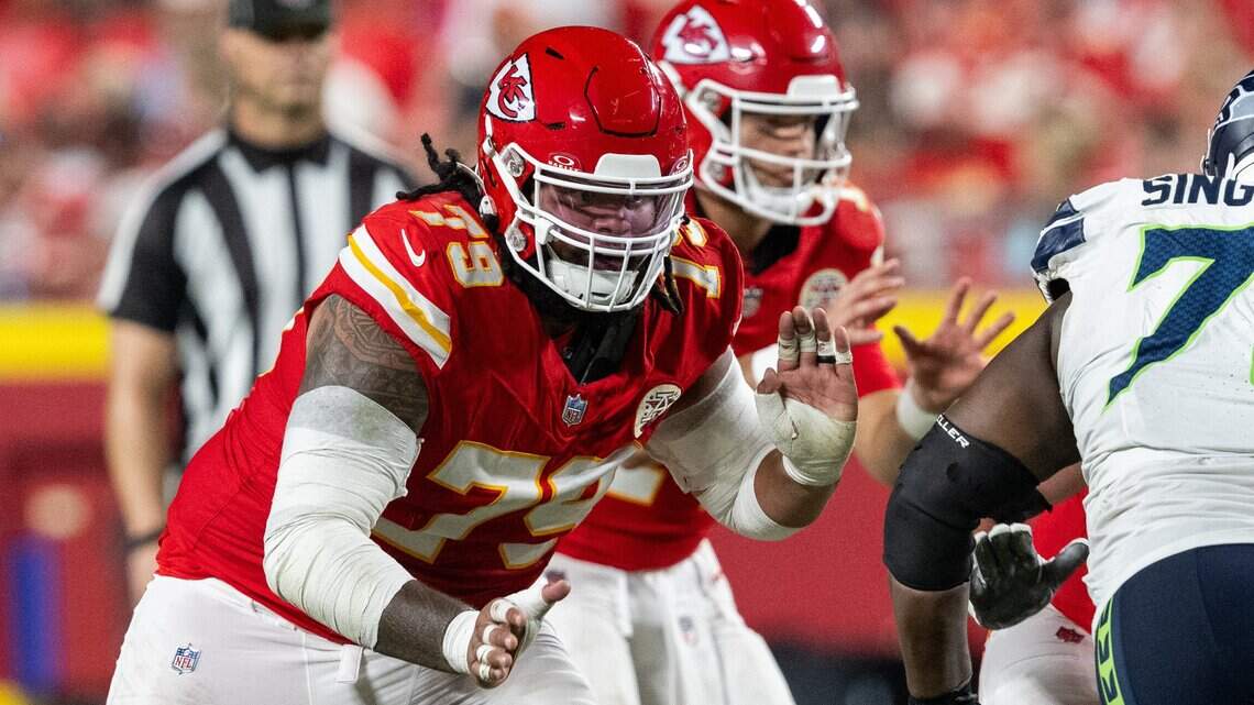Chiefs cut offensive lineman who started four games for them last season
