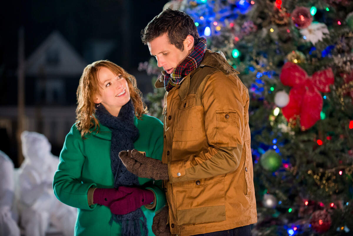 In “A Very Merry Mixup,” a Maggio family favorite, Alicia Witt is a newly engaged shop owner who ends up ringing in the holidays not with her future in-laws but with the wrong family, whose son has undeniable chemistry with her. Mark Wiebe co-stars.