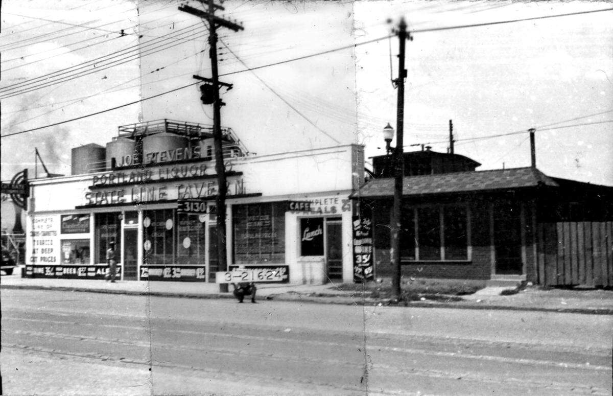 Tax assessment photograph of the State Line Tavern at 3150 Southwest Blvd., 1940.