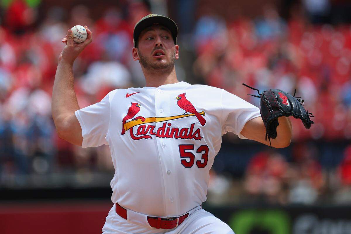 Cardinals pitcher Andre Pallante delivers a pitch against the Kansas City Royals during an I-70 Series finale at Busch Stadium in St. Louis on Sunday, May 17, 2026.