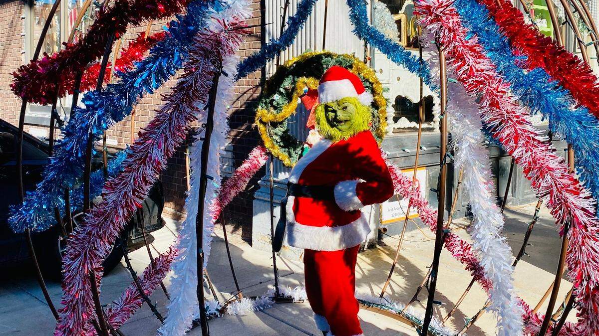 The Grinch poses in the West Bottoms.