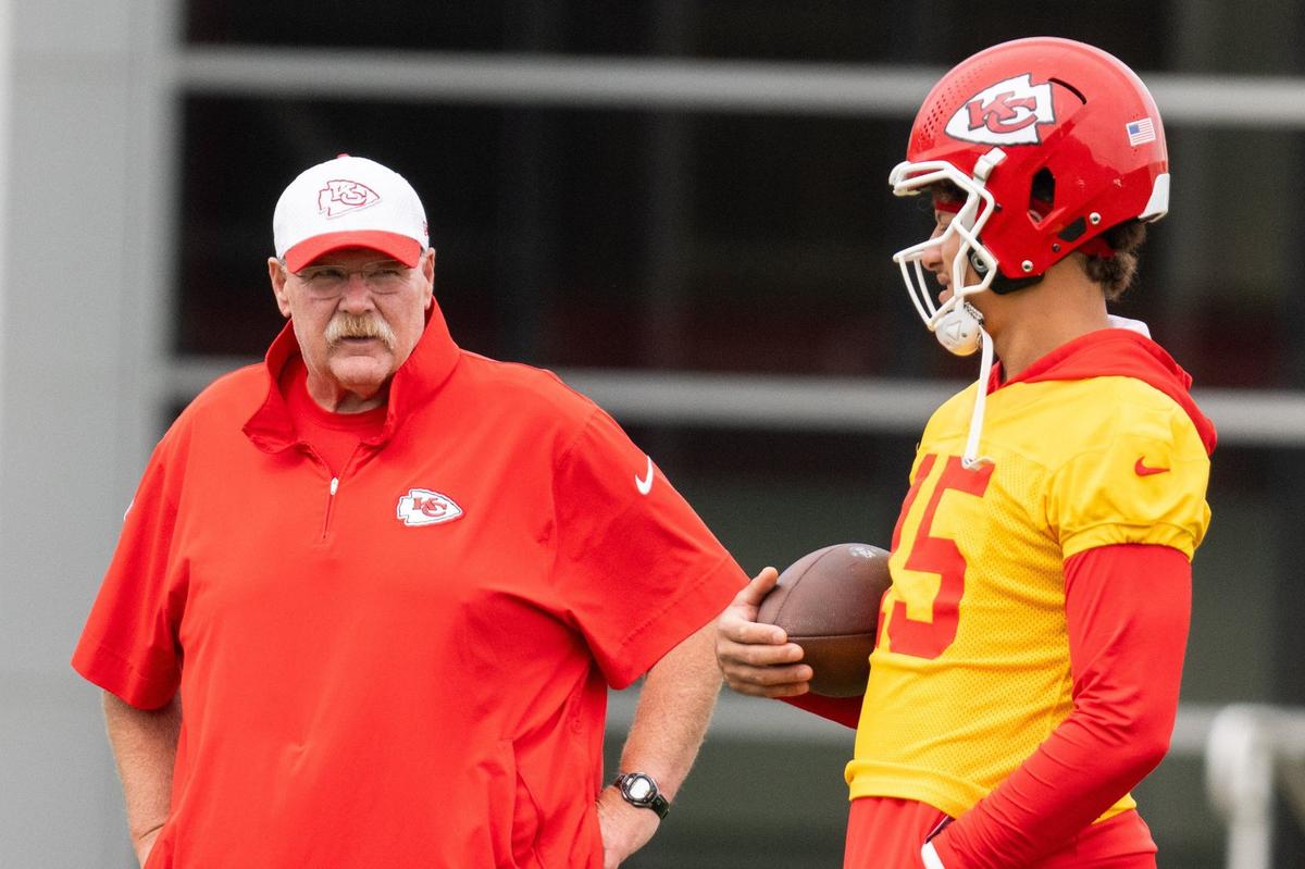 Kansas City Chiefs Head Coach Andy Reid and quarterback Patrick Mahomes at practice on Friday, Sept. 13, 2024.