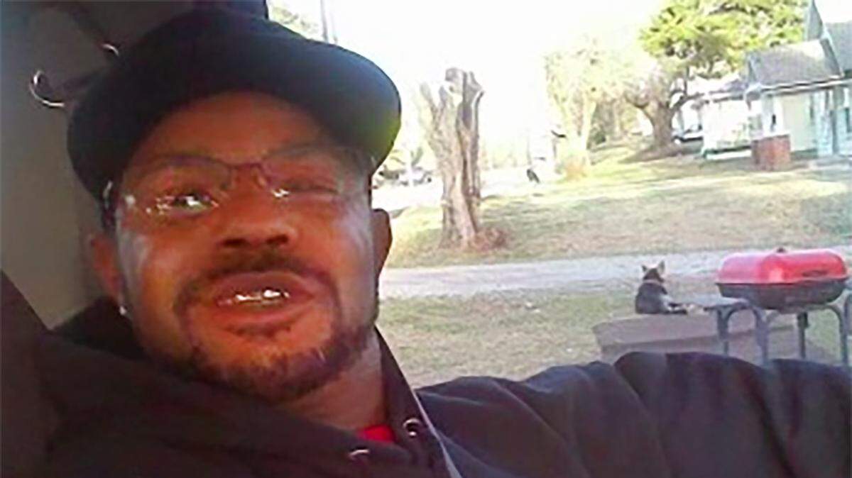 Landunn Richardson feels immense grief for the woman who died when his truck’s steering failed and he crashed into her SUV. But he refuses to plead guilty to a crime.