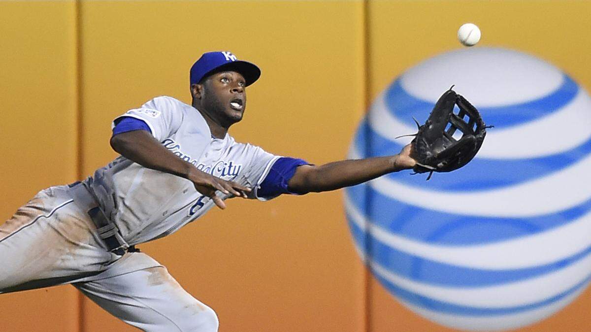 Royals center fielder Lorenzo Cain makes a catch during the ALCS playoffs in Baltimore. Cain, who led AL outfielders in defensive wins above replacement this season, was left off the Golden Gloves finalists list.