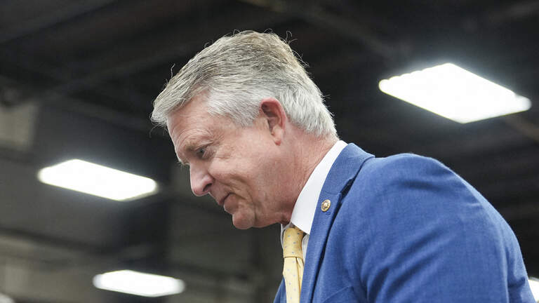 Trump’s visit to Kansas could help Marshall overcome tight polls. Or it could sink him