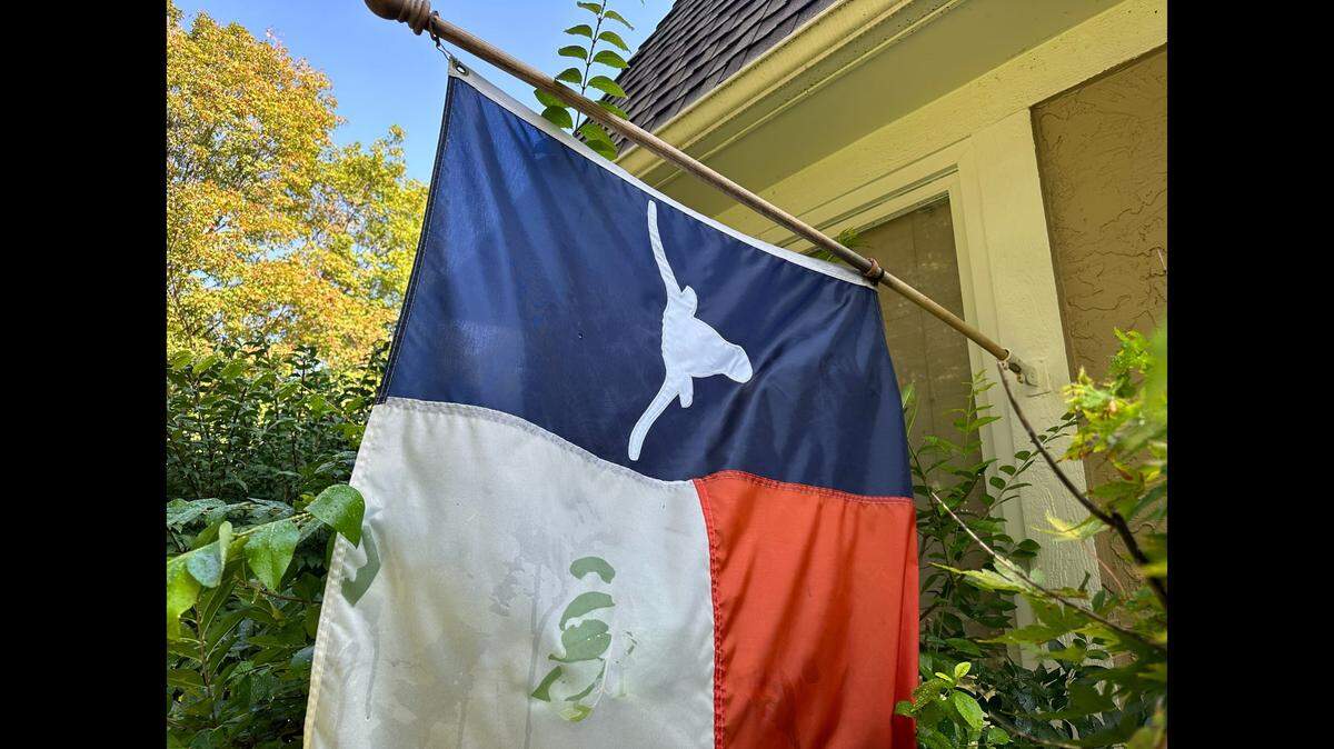 Through the autumn, this flag flies (usually) proudly at Sherry Kuehl’s house.