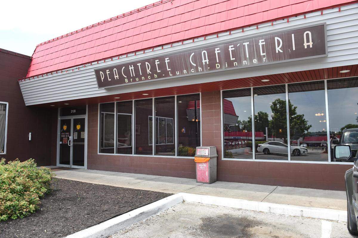 PeachTree Cafe’Teria, 2128 E. 12th St.