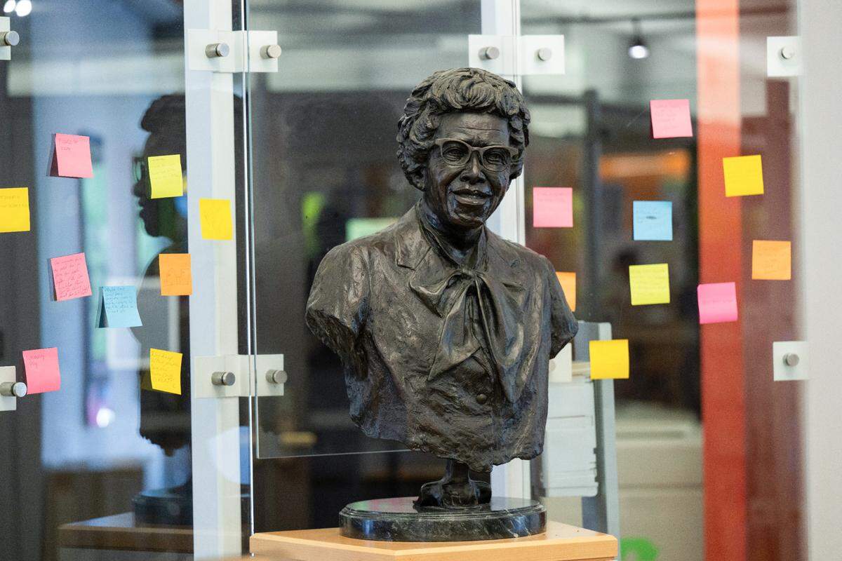 Dwight’s bust of fabled Kansas City Call journalist Lucile H. Bluford at the Lucile H. Bluford Branch of the Kansas City Public Library. As a child, Dwight delivered the Call and later was motivated to become a pilot by a photo he saw on its front page.