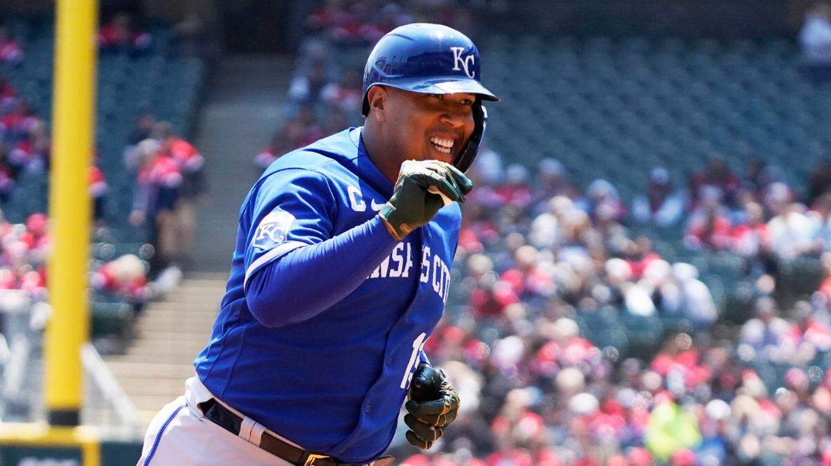 A designated hitter on Saturday in Chicago, Salvador Perez runs the bases and gestures toward the White Sox dugout after hitting a home run in the first inning at Guaranteed Rate Field.