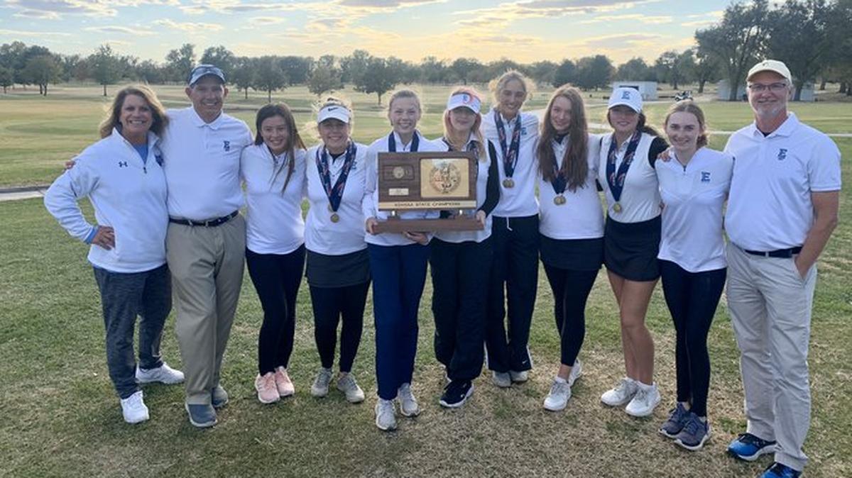 The state champion Shawnee Mission East girls golf team.