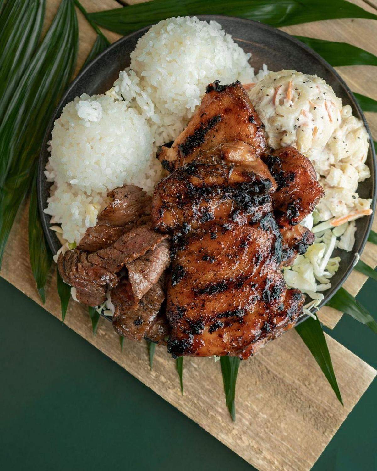 Mo’ Bettahs’ teriyaki steak and chicken. 