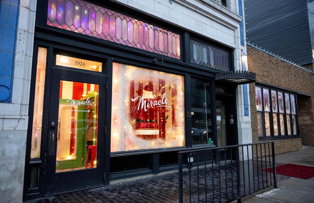 The holiday pop-up bar Miraclewas held in the former Rieger Hotel Grill & Exchange space at 1924 Main St. After the holidays, Wise Guy Tavern opened there.