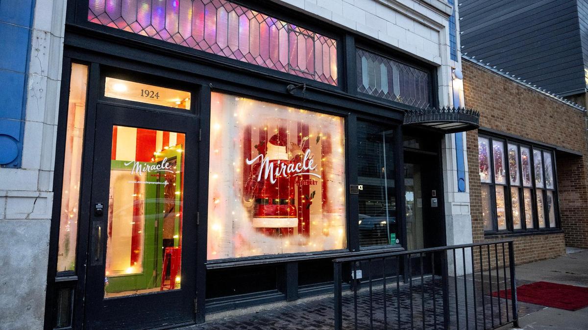 The holiday pop-up bar Miracle has opened in the former Rieger Hotel restaurant space in Kansas City.