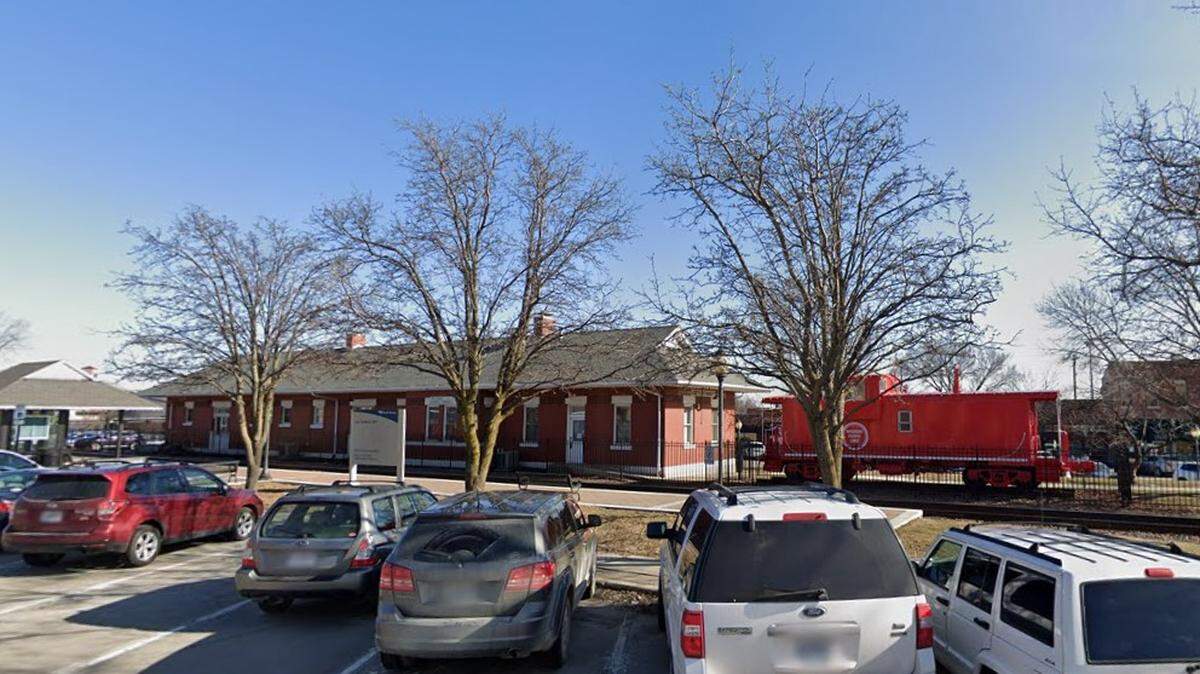 A person was shot on an Amtrak train at the Lee’s Summit station. The area is shown in this Google Maps view from March 2019.
