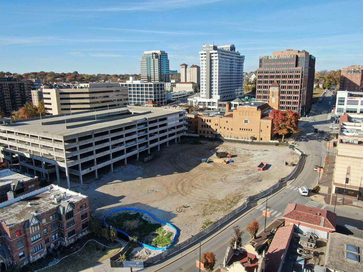 In September, the owners of the Country Club Plaza proposed a 275-foot office building on the Plaza's west side. The project would occupy a three-acre empty lot where a planned Nordstrom store was previously abandoned. The area was seen on Wednesday, November 12, 2025, in Kansas City. 