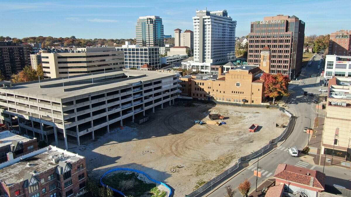 In September, the owners of the Country Club Plaza proposed a 275-foot office building on the Plaza's west side. The project would occupy a three-acre empty lot where a planned Nordstrom store was previously abandoned. The area was seen on Wednesday, November 12, 2025, in Kansas City.