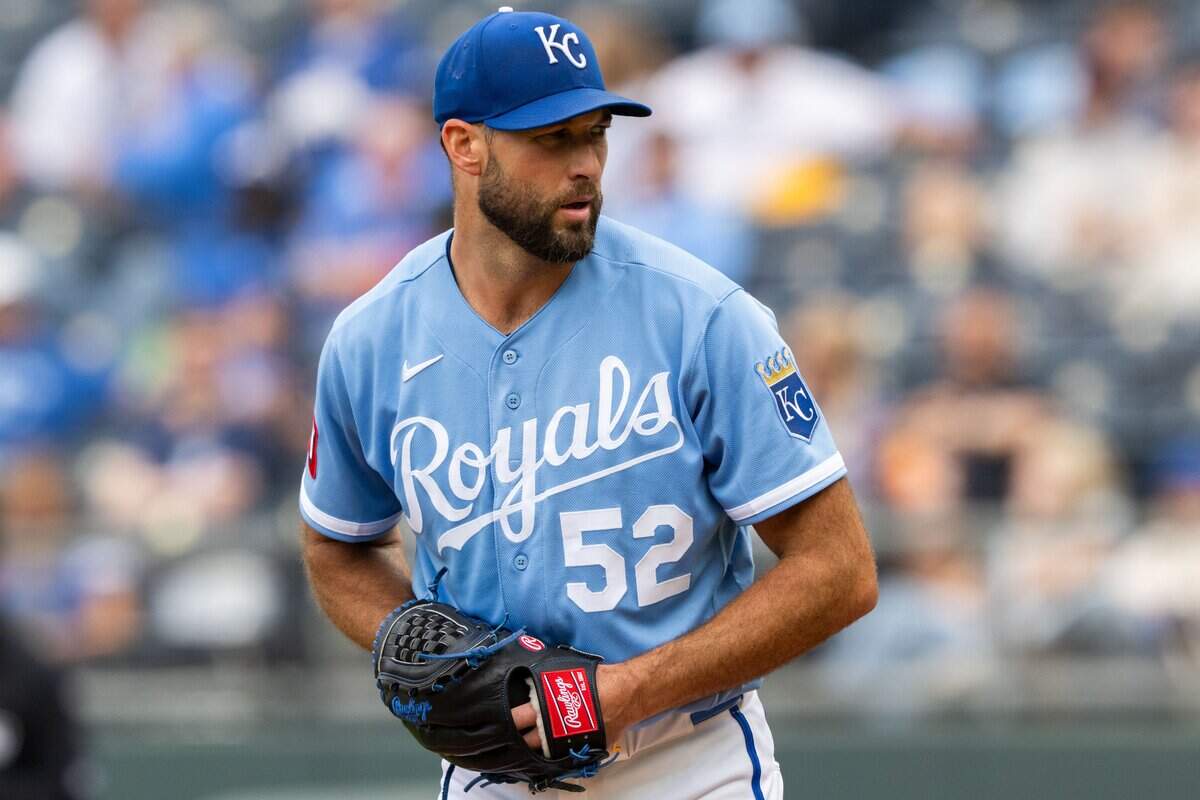 Kansas City Royals pitcher Michael Wacha (52) prepares to throw a pitch vs. the Baltimore Orioles on Wednesday, April 22, 2026 at Kauffman Stadium.