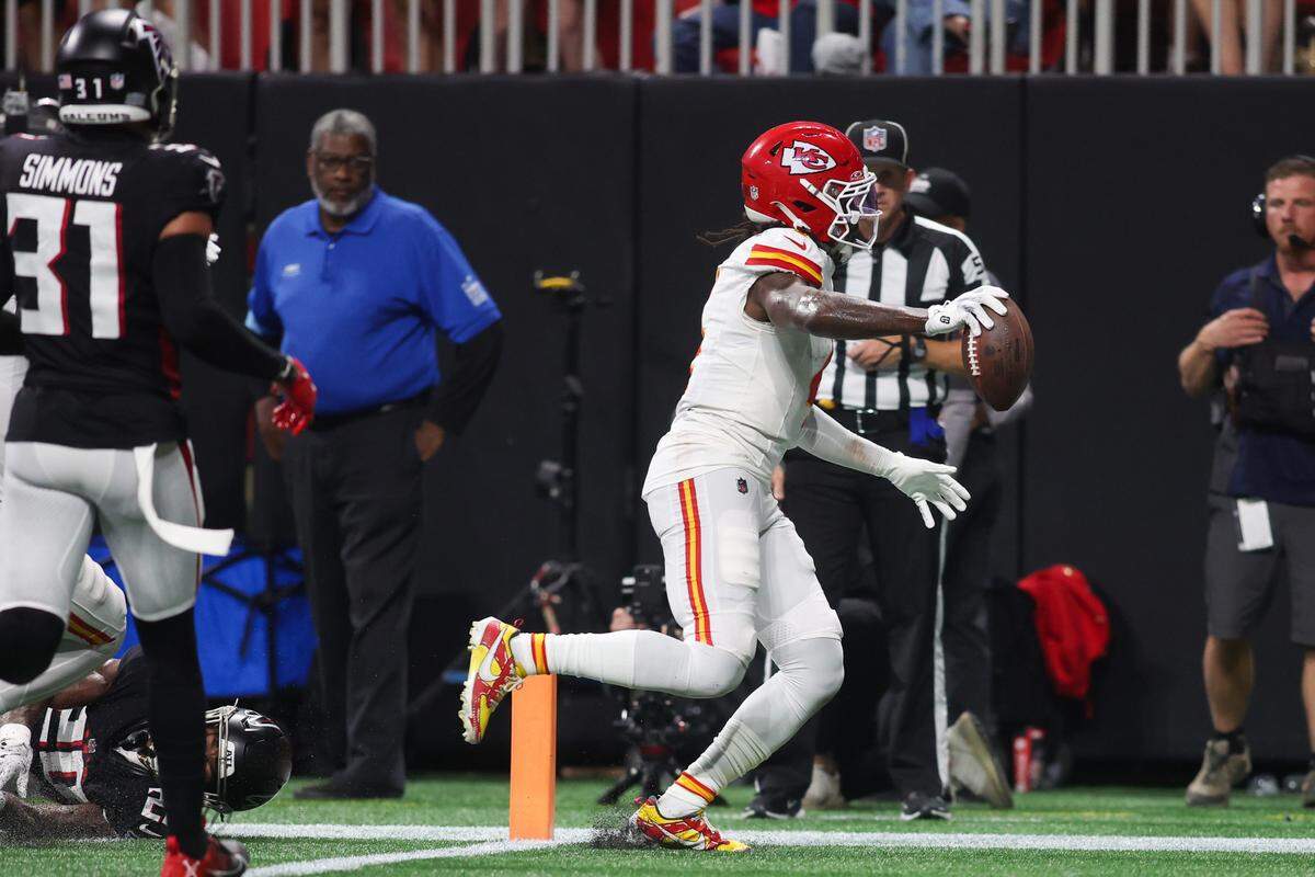 Kansas City Chiefs wide receiver Rashee Rice scores a first-half touchdown during Sunday night’s game against the Atlanta Falcons at the Mercedes-Benz Stadium.