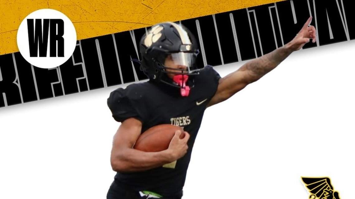 Missouri routs Kansas 41-7 in high school football all-star game: some highlights