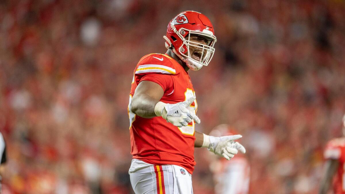 Kansas City Chiefs defensive tackle Chris Jones pumps up the crowed in the third quarter against the Las Vegas Raiders at Arrowhead Stadium on Monday, Oct. 10, 2022.