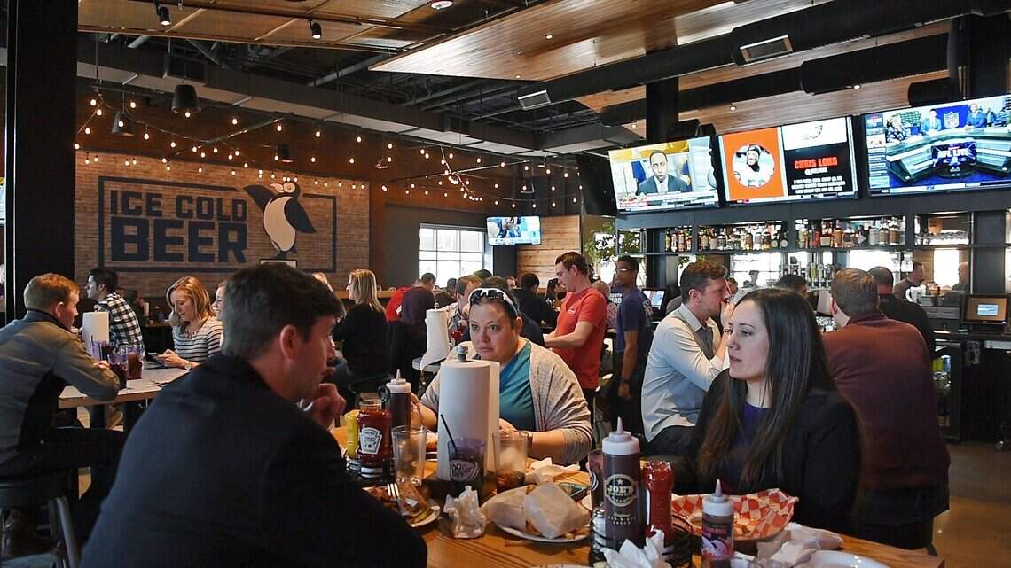 On a pause for the winter: Kansas City Power & Light District barbecue restaurant, bar