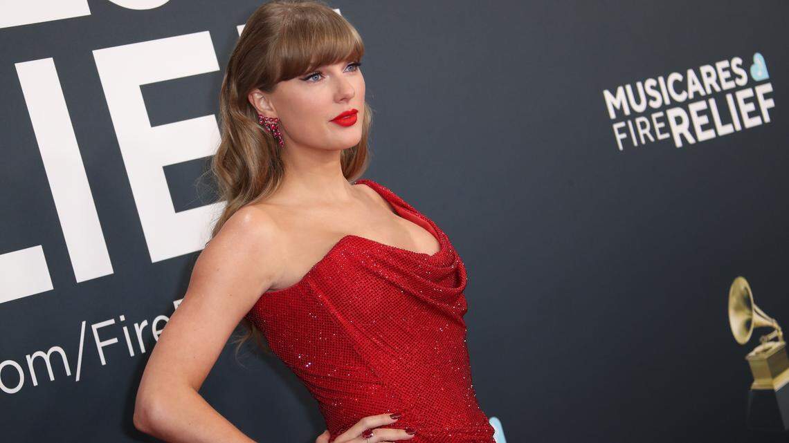 ‘She looks super defensive.’ Taylor Swift addresses fans who don’t like ‘Showgirl’