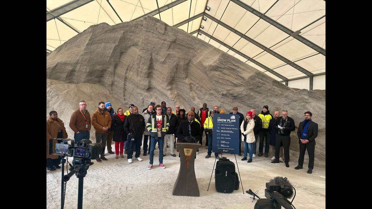 Kansas City is equipped with 40,000 tons of salt, 8,000 tons of IceBan, 36,000 gallons of calcium chloride, 300 snow removal trucks and 400 drivers to combat what is expected to be one of the area’s biggest winter storms in recent years.