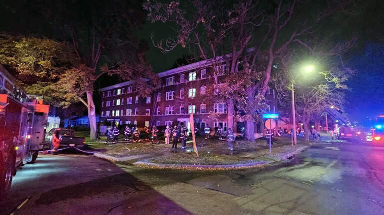 4 hospitalized for smoke inhalation in KC apartment fire | Kansas City Star