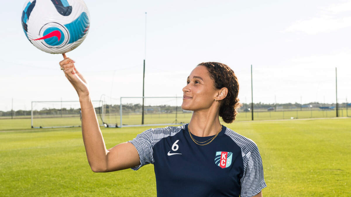 The KC Current spent the offseason bulking up their roster with additions such as Lynn Williams, who has played with the NC Courage and Western New York Flash, as well as the Western Sydney Wanderers and Melbourne Victory in the women’s Australian A-League.