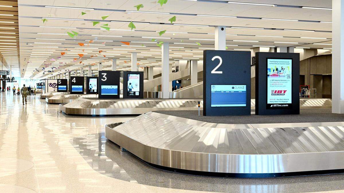 The baggage claim and pickup areas in the new airport terminal give Kansas City the convenience other cities have enjoyed for decades.