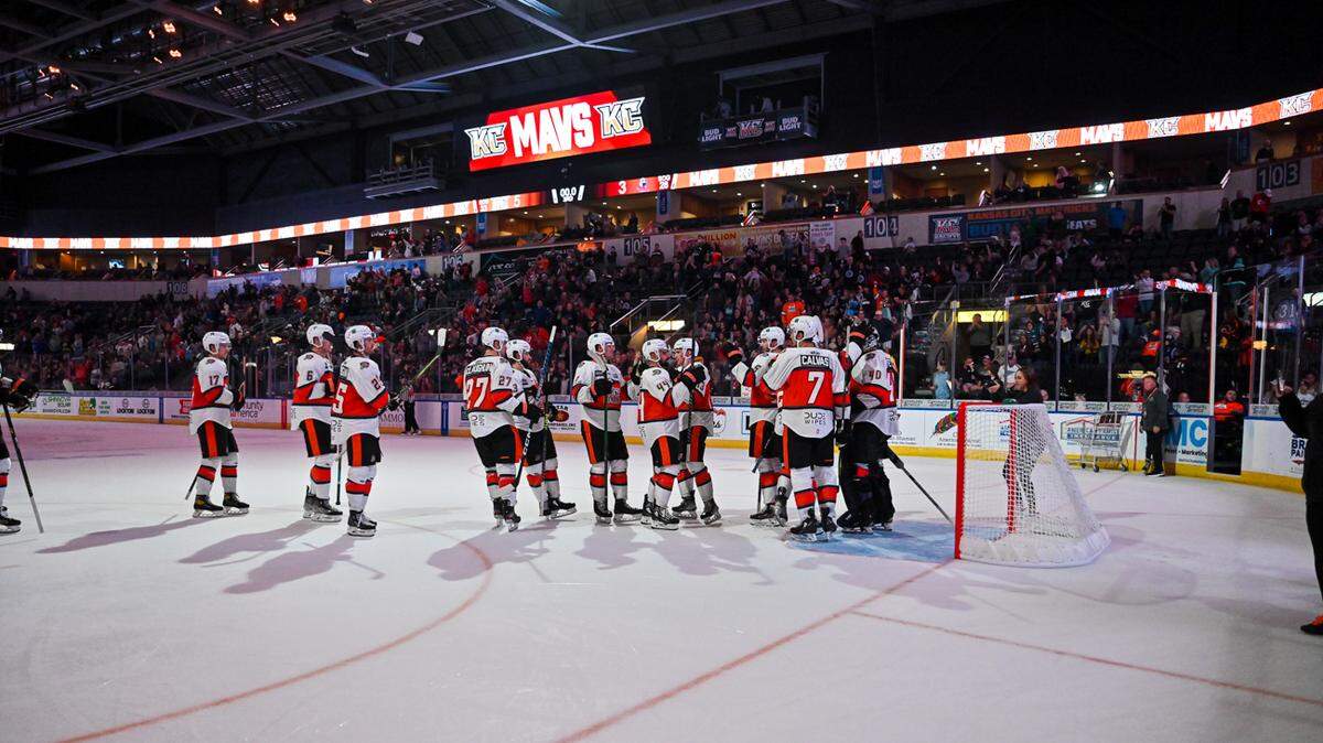 The Kansas City Mavericks are off to a 1-0-0 start to the season thanks to their 5-3 victory Saturday night at Cable Dahmer Arena in Independence.