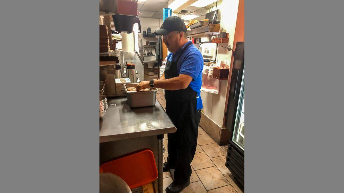 Luis Lomeli had a dream of running a restaurant. His dream has come true, with the Harrisonville’s Best Burrito. 