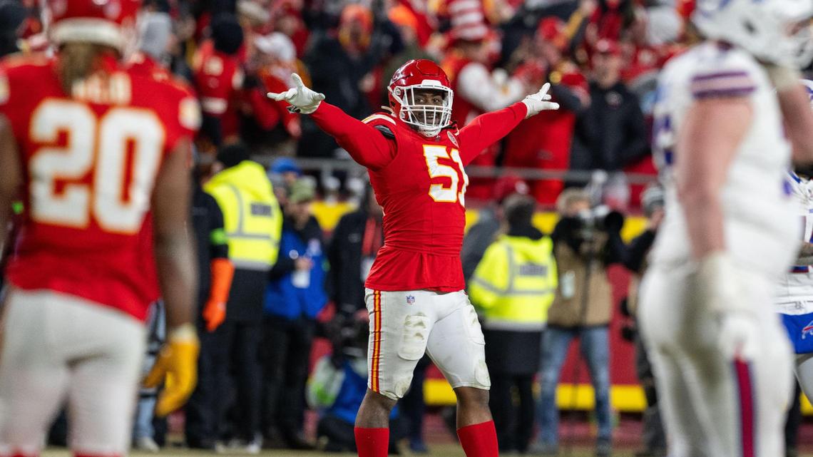 Chiefs explain Danna’s release as decisions on Jawaan Taylor, Drue Tranquill loom