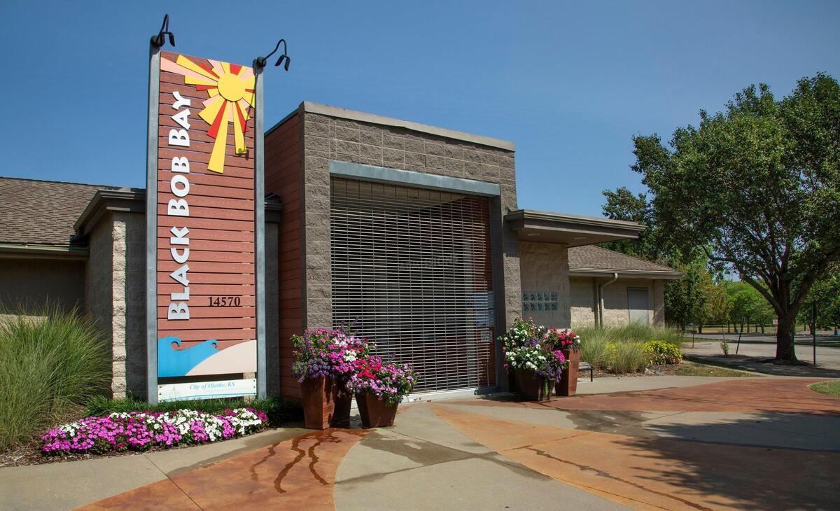 Black Bob Bay is a water park in Olathe’s Black Bob Park.